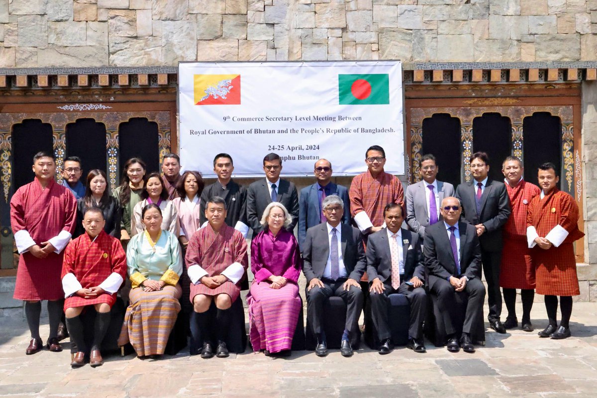 Rokeb_H's tweet photo. Attending Commerce Secretary Level Talks in Bhutan. Bangladesh and Bhutan agreed to cooperate for expanding trade and commerce for ensuring economic development of two neighbors in the region. https://t.co/MWiBLmrmYQ