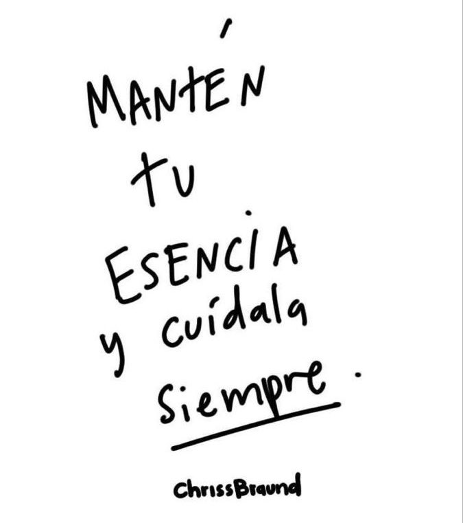 Muy buenos días ☀️

Se fiel a tus principios y no cambies tu esencia.
¡Feliz jueves! 😊

#fixio #salud #frasesmotivadoras #frasesmotivadoras #frasedeldia #reflexionesdelavida