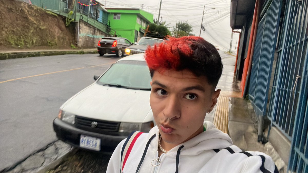 imnotgocho's tweet photo. @masisQw Tranquilo mano yo tampoco te respondería si luces asi https://t.co/8xlU4UQL25