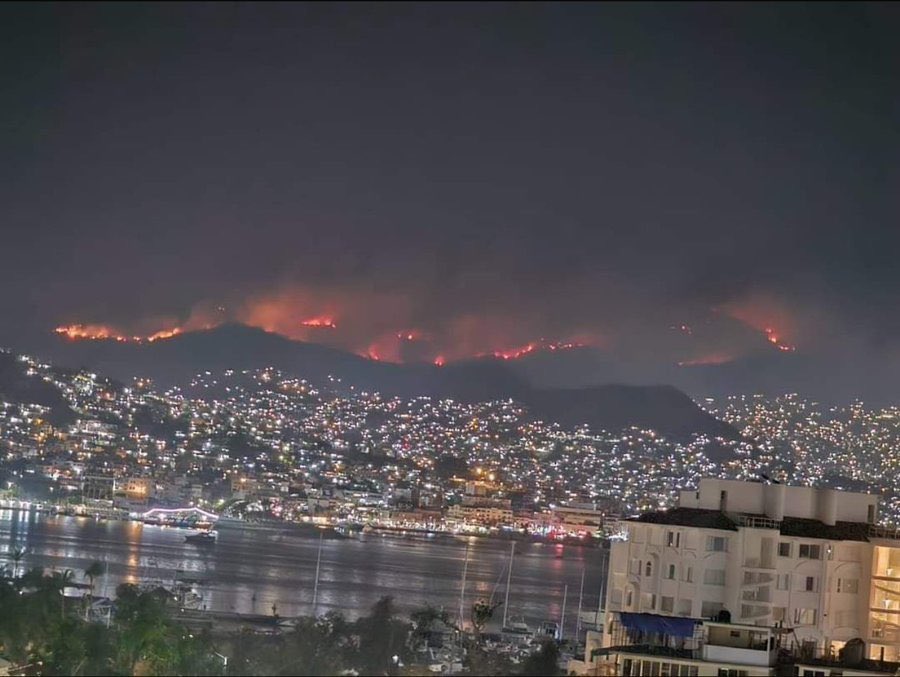 Y no hay FONDEN, ni gobernadora. 

¿Está Evelyn Salgado en Acapulco o está en Nayarit, como cuando azotó el huracán?

Acapulco, no fue Otis, ni el incendio, es el gobierno morenista el que te está destruyendo.