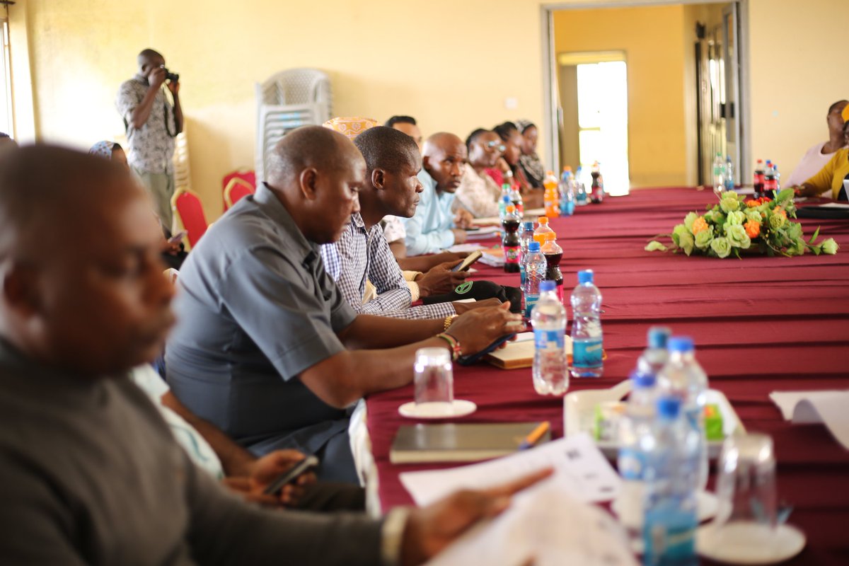 Last week our ED @Shamir2Edwine joined members of the County Engagement Forum convened by @NCTC_Kenya where we delved into challenges faced in the previous implementation of PCVE actions & how education stakeholders can be engaged in continuous implementation. #EducationForPeace