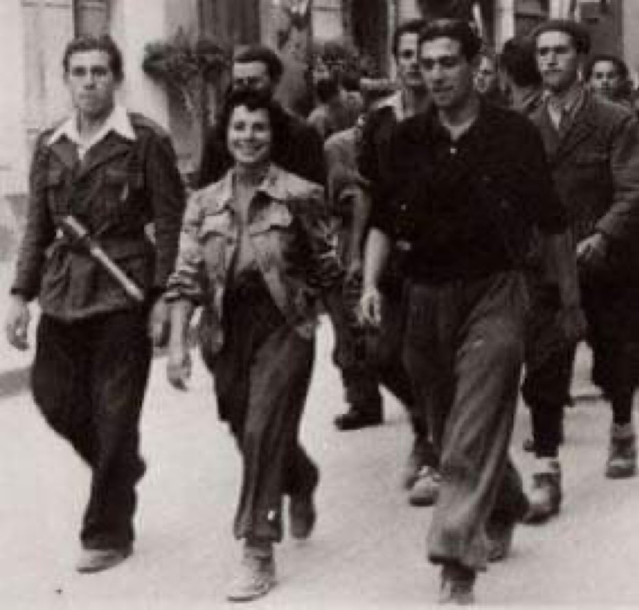 Viva la Festa della liberazione! E grazie a quei giovani patrioti antifascisti che ebbero il coraggio di battersi per la nostra libertà. Il loro esempio varrà sempre. #25aprile