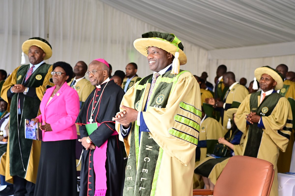 I encouraged graduates never  to shy away from God, but rather to reverence and trust in Him. As they go out into the world, I asked them to be patient, kind, and compassionate. To be good citizens and make a positive impact in their communities.