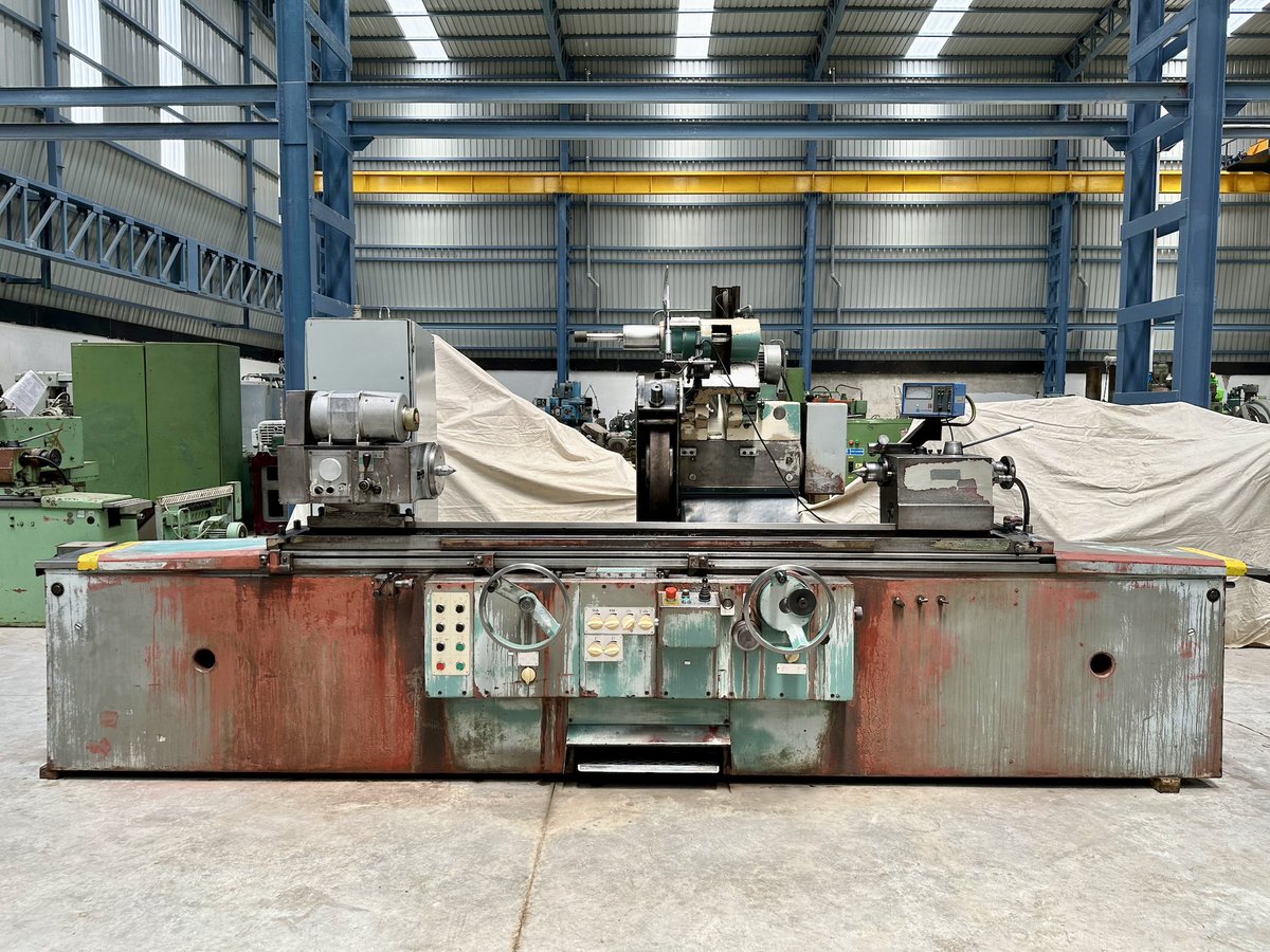 LibertyMetMach's tweet photo. Heavy Duty Universal Cylindrical Grinder - TOS Hostivar - BHU40A / 1500
#cylindricalgrinding #cylindricalgrinder #cylindricalgrindingmachine #universalgrind #universalgrinder #universalgrinding #universalcylindricalgrinders #tosmachines #tosczech #tosgrinder #toshostivar https://t.co/p4F2t6hllP