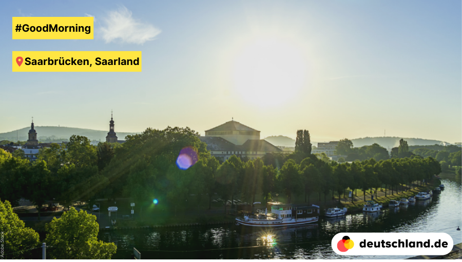 🌅 #GoodMorning from Saarbrücken, the capital of the #Saarland. 💦 Saarland is so small, it would fit into #Bavaria about 27 times! ☀️ But it's especially pretty when the sun is over the river #Saar. #PictureOfTheDay #Germany