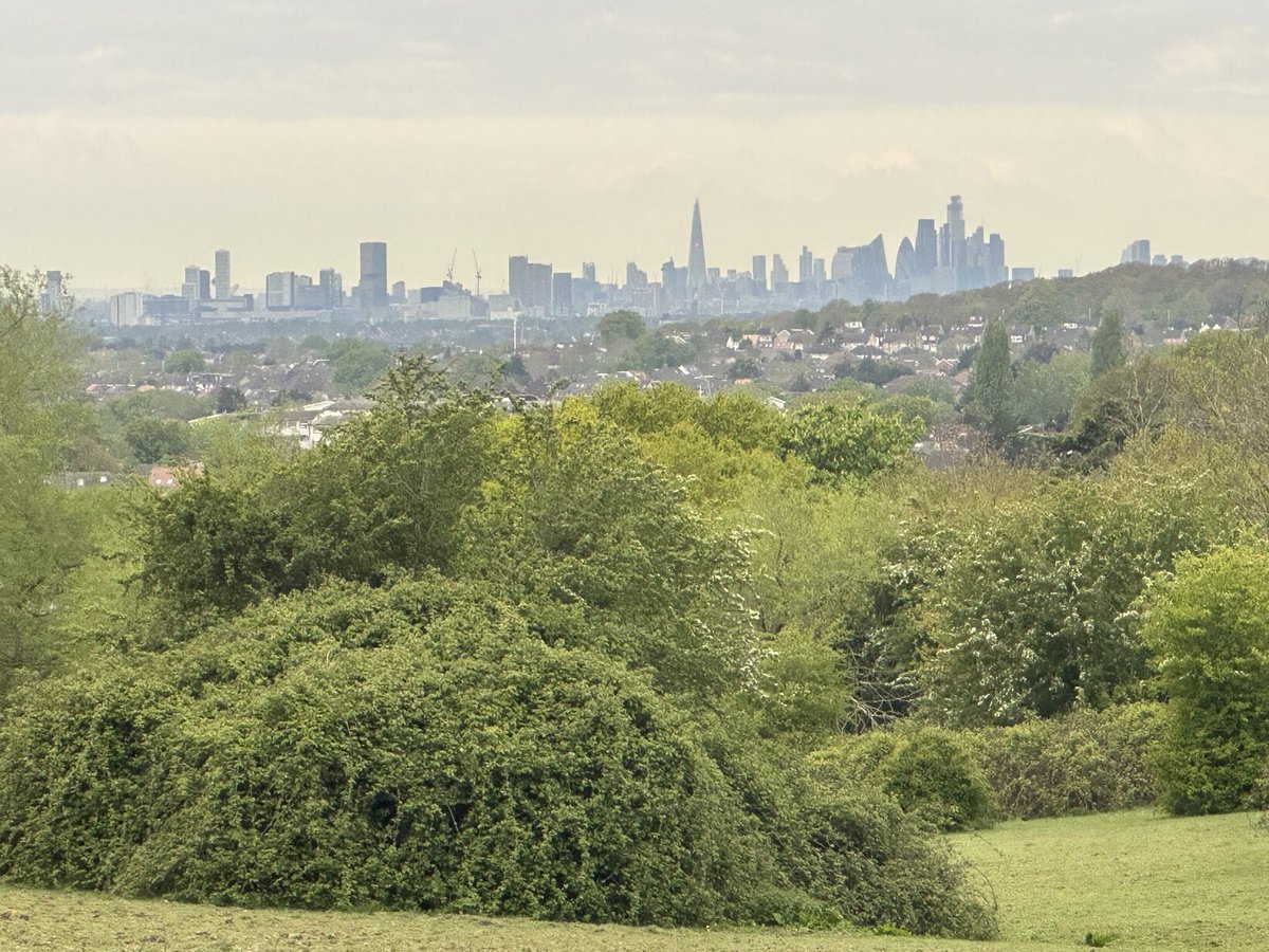 Good morning with todays’ view of London near my house. On my way to work for another day in the #NHS.

One week until the Local Elections. 
Please kindly vote the Tories out forever. 🙏

#VoteOutToHelpOut

#SaveTheNHS

#GetTheToriesOut