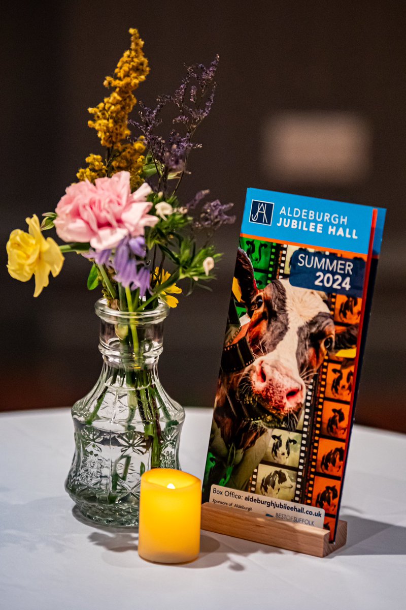 Look out for our new Summer 2024 brochures now in circulation. We have some “udderly” wonderful events and artists coming to the hall as part of our latest programme, including <a href="/easternangles/">Eastern Angles</a>’ unmissable production, Stones In His Pockets. 🐄 🎭 #entertainment
📸 credit <a href="/CWHMedia/">Carl Humphrey</a>