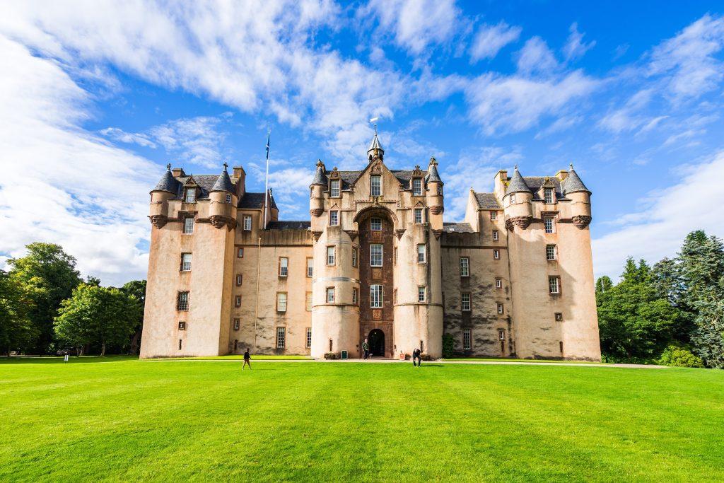 COMPETITION: National Trust for Scotland seeks architect for Fyvie Castle revamp bit.ly/3xZfr54