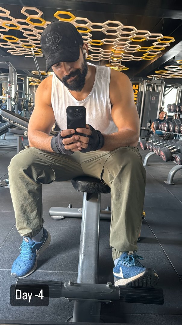 Karthik from his Workout Session Today.. 🔥❤️

#KathikMahesh #BBK10Winner #KingKarthik