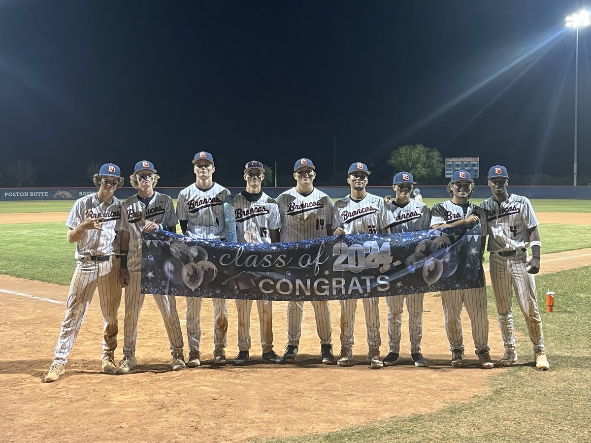 An amazing group of seniors were honored this week at the last home game. They balled out and won the ‘24 region championship on their senior night. This group averaged over 20 wins a season during their 4 years and won 3 region championships! @PostonAthletics @PBhighschool