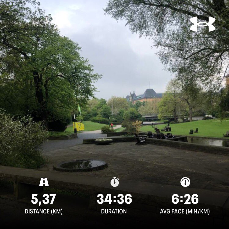 momatwork's tweet photo. Goodmorning Hamburg #Runtweet https://t.co/Q1GHzBCrZ6