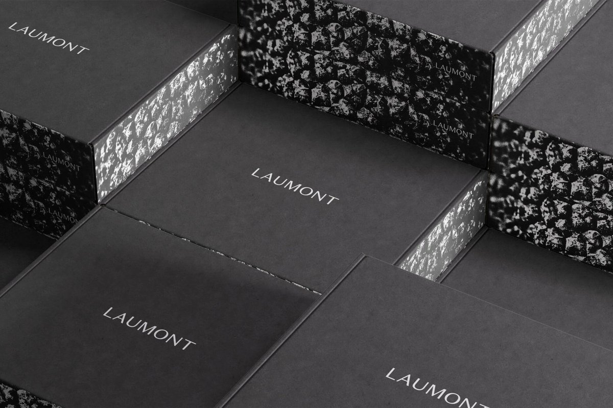 Disseny editorial per a LAUMONT. 

Més a sopagraphics.com/projecte/laumo…

#disseny #dissenygrafic #editorial #horeca #tarrega #lleida