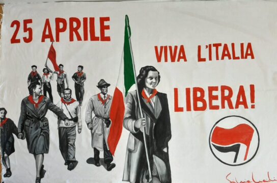 nonsolopierina's tweet photo. "Qui
vivono per sempre
gli occhi che furono chiusi alla luce
perché tutti
li avessero aperti
per sempre
alla luce."

- Giuseppe Ungaretti, "Per i morti della Resistenza"

Buon Anniversario della Liberazione a tutti 😊

#25aprile
#FestadellaLiberazione https://t.co/vvBVi4JLTQ