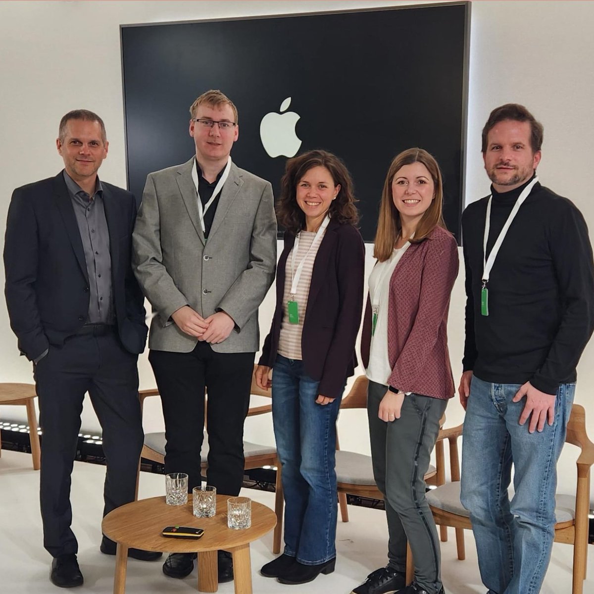 ThomasLeitgeb's tweet photo. 💡🚀 Diese Diskussion wurde aufgezeichnet und wird bald allen Bildungsinteressierten zur Verfügung stehen. Ein großer Dank geht an Apple für die Schaffung der Plattform, die so bedeutende Gespräche ermöglicht.   #AppleEducation #Bildung #Technologie #Innovation #phburgenland https://t.co/SIDENd1Fwz