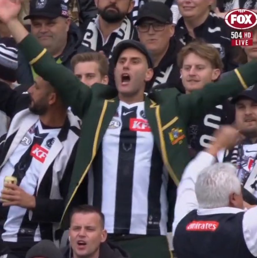 Alright who’s All Australian blazer did this bloke snag 🤔