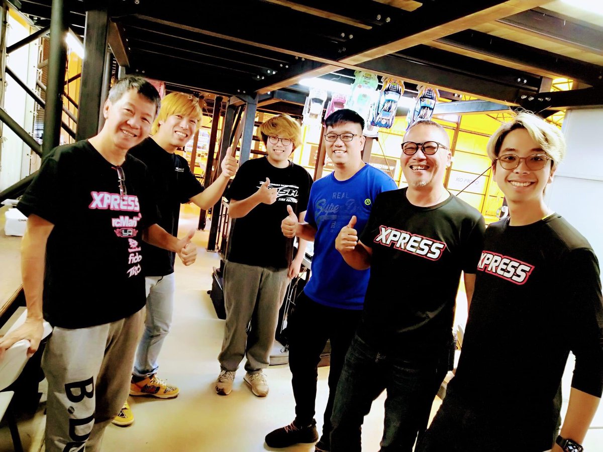 rcxpress's tweet photo. HK & Japan Teams have arrived the track! We have started to practice for the Xpress Cup Japan at this weekend!
Let’s Execute Our Racing Passion with Xpress XQ11 😎
#XpressXQ11
#XpressCup
#XpressJapan https://t.co/qCXvfJe1zV