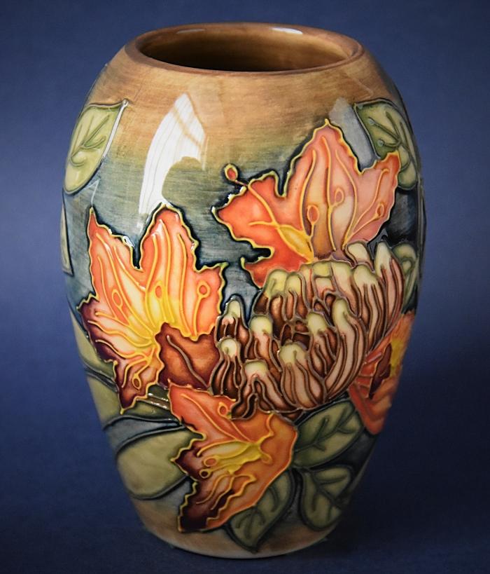 Moorcroft Pottery Flame of the Forest 102/5 Philip Gibson
#moorcroft #moorcroftpottery #FlameoftheForest #philipgibson #ceramics #art #StratforduponAvon #Warwickshire 
bwthornton.co.uk/moorcroft.php