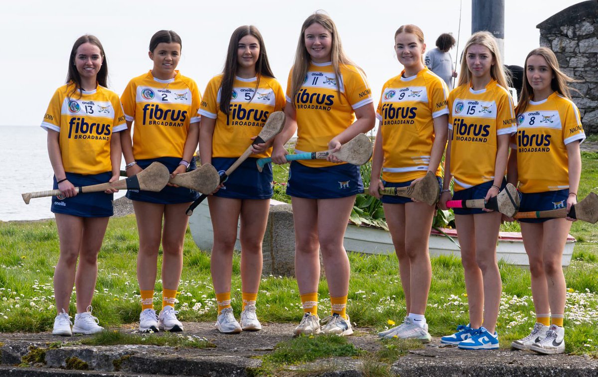 StjohnsccC's tweet photo. 💛🤍 MAJOR NEWS 🤍💛

We are very pleased to announce our latest sponsor, it is @fibrusbroadband.  We are so pleased for their incredible support of St Johns Camogie Club Carnlough!  

Thanks to their sponsorship, our Minor Camogie Team is geared up for the year ahead and beyond. https://t.co/83Xhl4q9W3