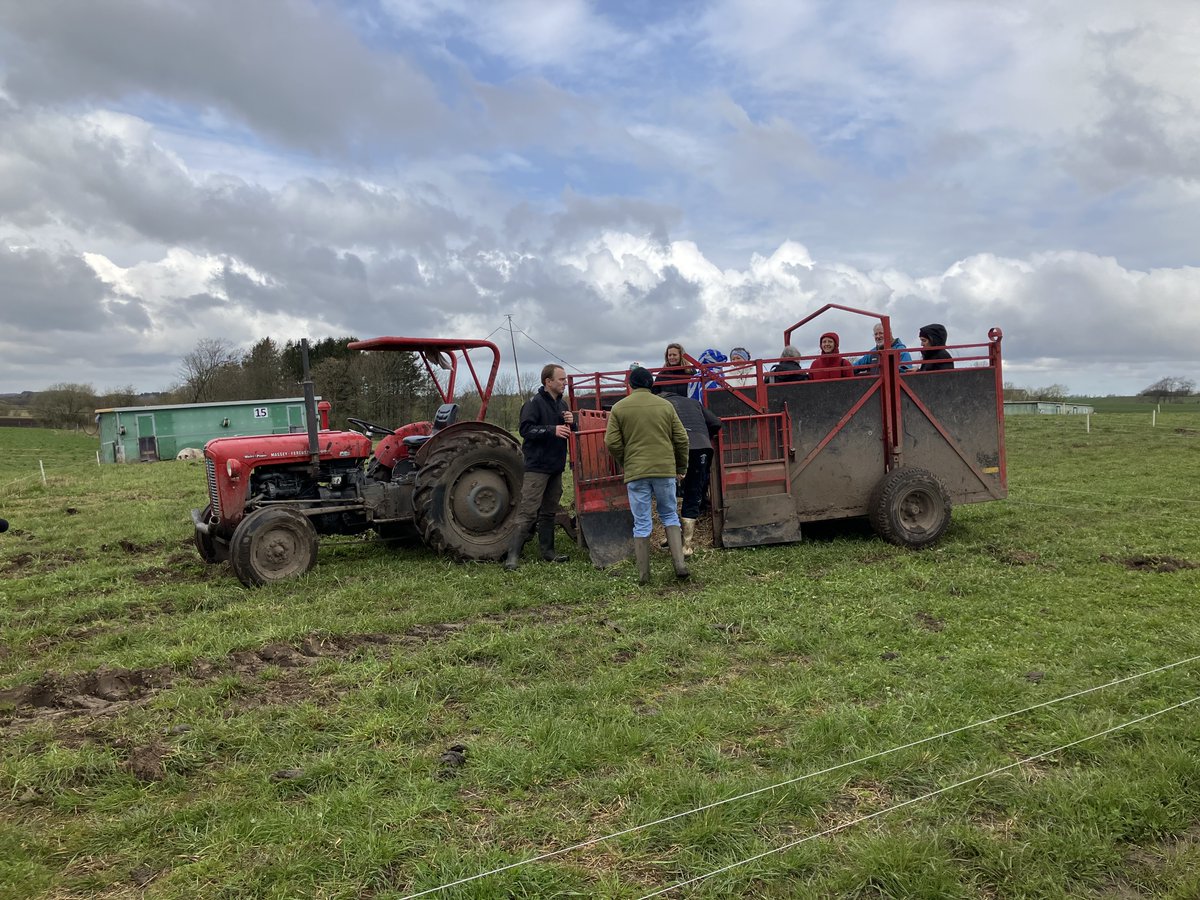 Insightful session by <a href="/jens_malmkvist/">Jens Malmkvist</a> at <a href="/PPILOWH2020/">PPILOW</a>! 🐖 Exploring pen features' impact on piglet behaviour, growth, and survival. Then, an exciting visit to Bertram farm, unveiling innovative solutions for outdoor pig production