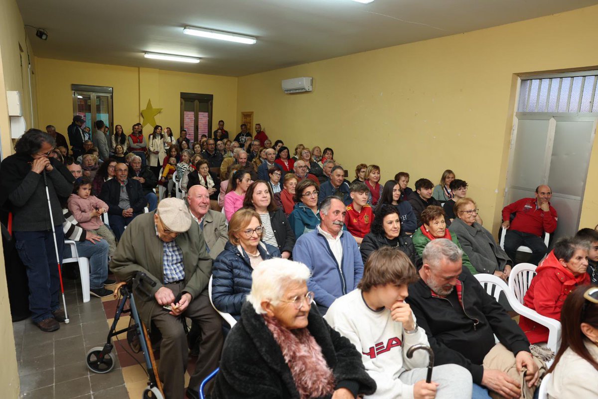 🎊¡Ayer Rodilana vibró con el inicio de sus fiestas en honor a San Marcos! Un agradecimiento especial a Daniel García Sola por su pregón, que marca el comienzo de días llenos de tradición y diversión. #Rodilana #SanMarcos #Pregón