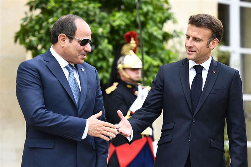 🚨🇪🇬🇮🇱 EGYPTIAN PRESIDENT El-Sisi agrees with President Macron that a two-state solution represents the path to stability for Palestine & Israel. Coward.