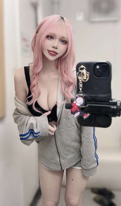 コスプレイヤーmonaのTwitter画像10