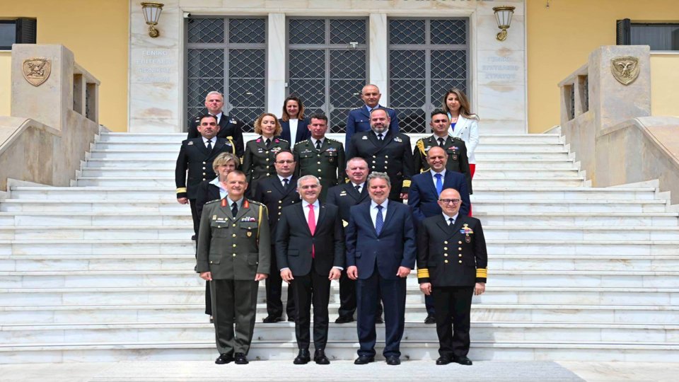 Türkiye ile Yunanistan heyetleri arasında Güven Artırıcı Önlemler Toplantısı, 22 Nisan’da Atina’da gerçekleştirildi ⭕️ 2024 yılı boyunca daha önce mutabık kalınan Güven Artırıcı Önlemler ile 2025 yılı uygulama planında yer alacak faaliyetlerin ele alındığı toplantıda bir sonraki…