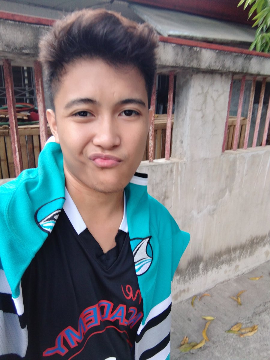 TianaDocog's tweet photo. so much pogi in this look🤭 https://t.co/84ViByuyTm