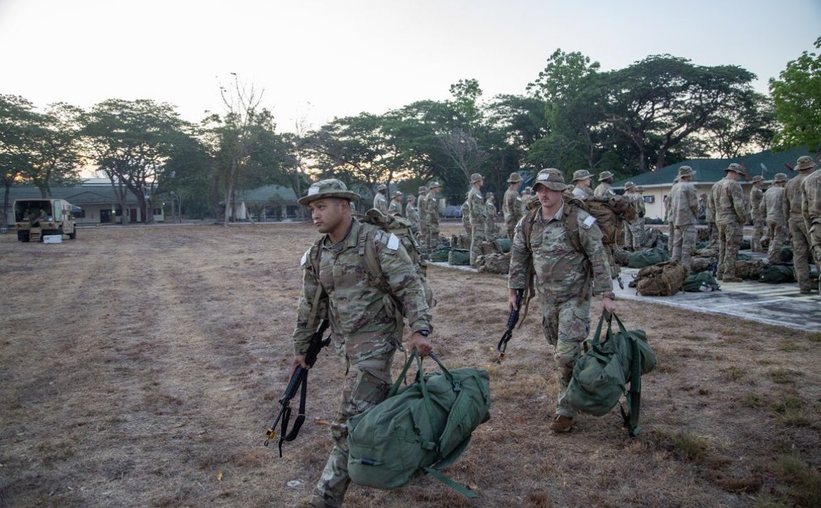 Jungle Operations Training Course has begun with our #FriendsPartnersAllies during #Balikatan24. 

@yourphilarmy + @usarmy + @AustralianArmy