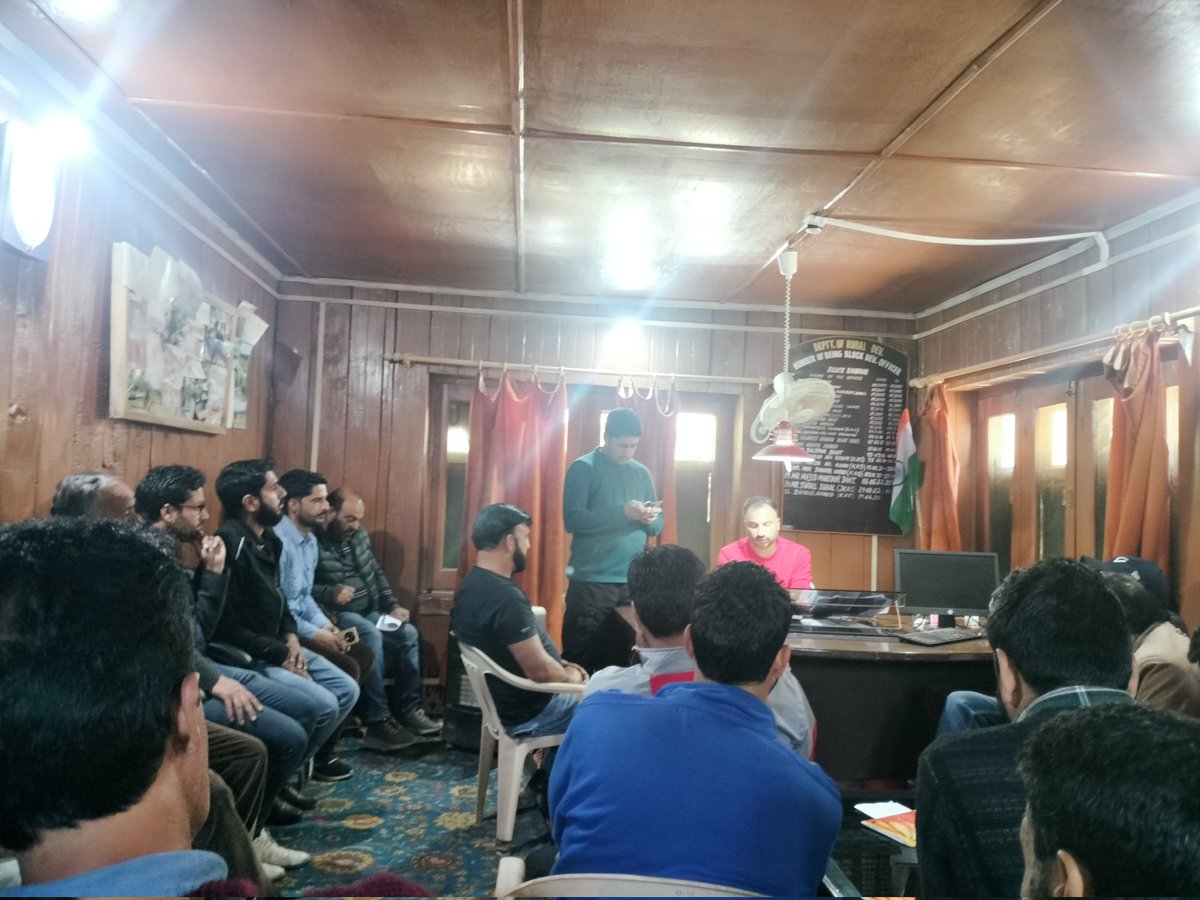 RDD_Ramhall's tweet photo. BDO Ramhal @AhmedZamood took comprehensive meeting to review progress on various schemes &amp; Dev  plans. He apprised the meeting about detailed  progress of  Pm vishwakarma and SBM scheme &amp;  Directed officials to work with full zeal in implementation of schemes. https://t.co/VEcrtuqsAo