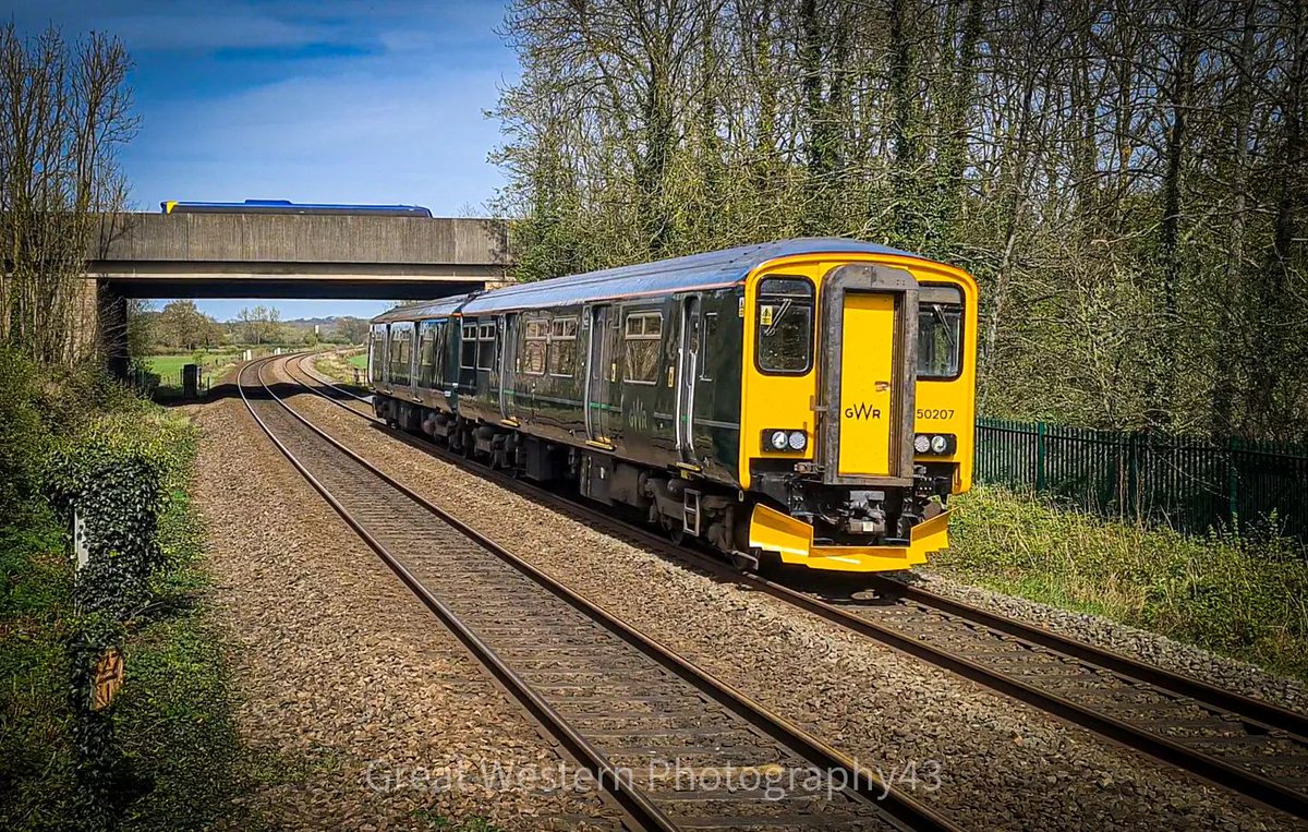 👋 Good morning and happy Thursday! ❓ We are here until 11pm to answer your questions. 📨 Send us a DM if and we will get back to you as soon as we can 📍 Tiverton Parkway 📸 Thanks to great_western_photography43 for today's picture