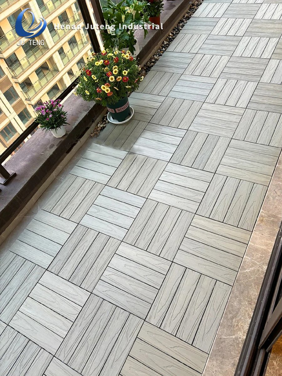 henanjuteng's tweet image. Transform your balcony with durable outdoor plastic wood flooring! Easy assembly, lasts 20 years. Tips: Compare samples, choose plastic wood, check thickness, white underlay, odorless. #OutdoorFlooring #BalconyMakeover #PlasticWoodFlooring