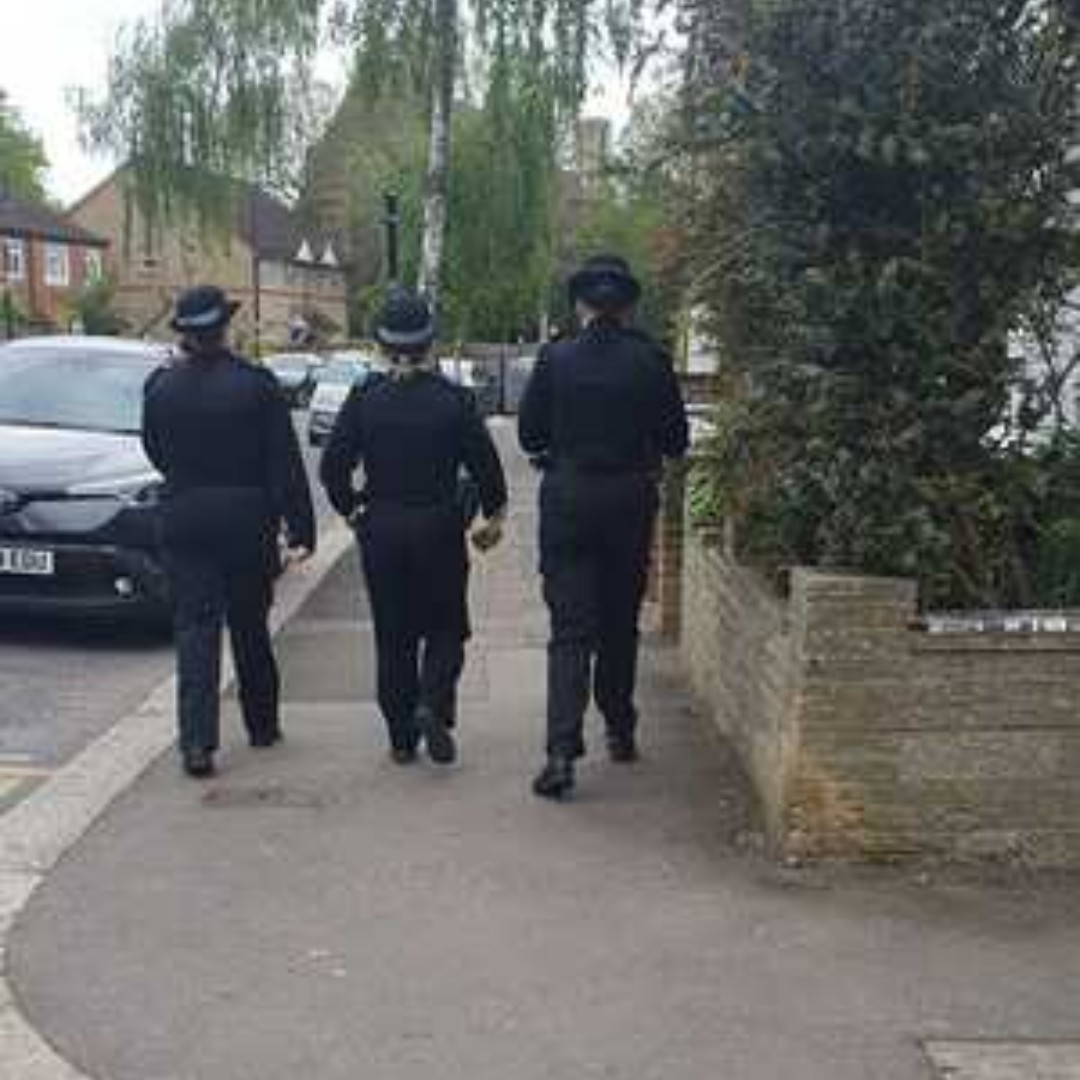 MPSWForest's tweet image. Yesterday, Chapel end officers conducted reassurance patrols in the local area to deter anti social behaviour and street crime. #MyLocalMet #YouSaidWeDid