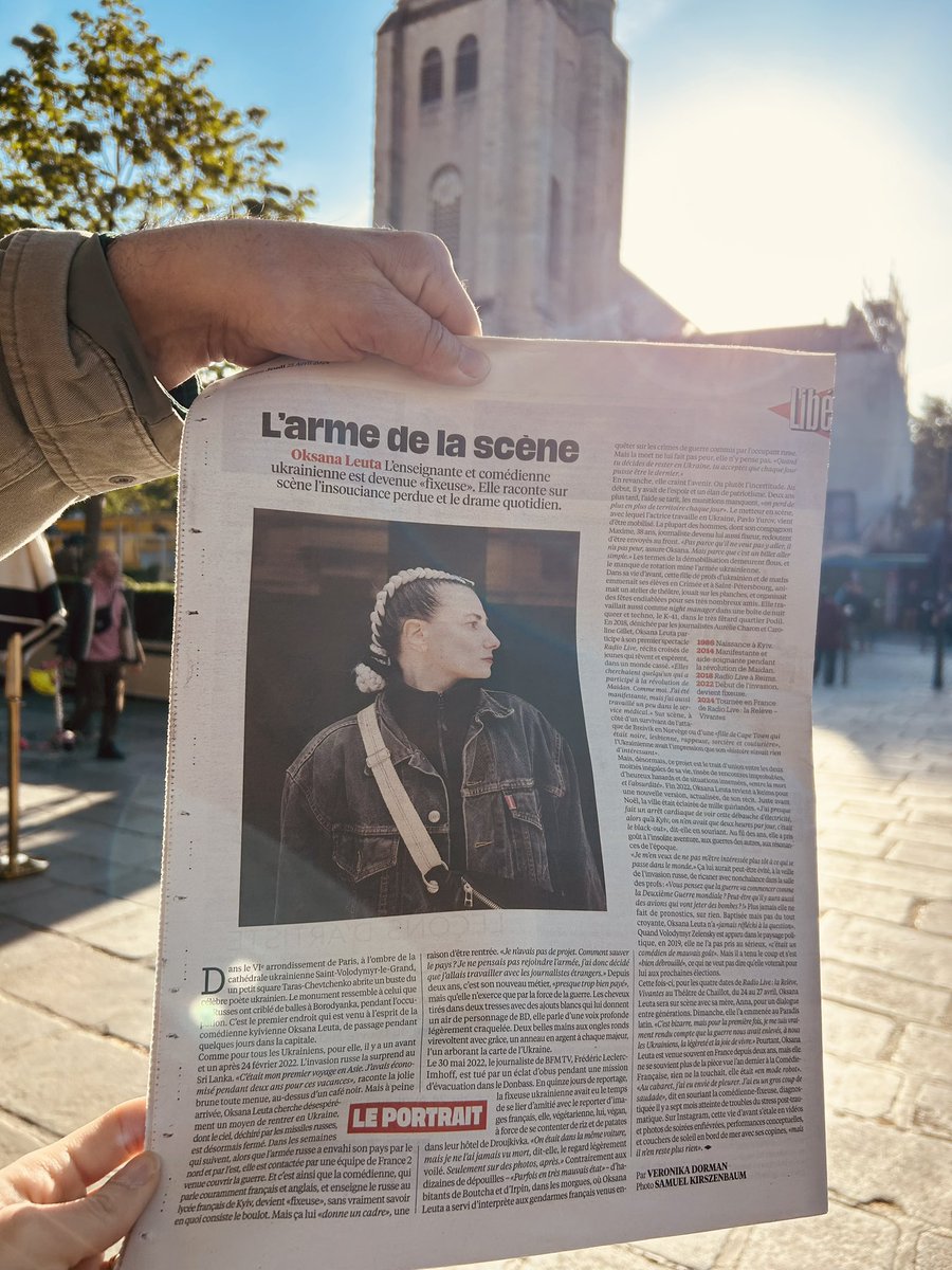 OMG 💓 Oksana Leuta 🇺🇦 sur scène à <a href="/TheatreChaillot/">Théâtre Chaillot</a> jusqu’à samedi avec Inès Tanovic 🇧🇦 et Hala Rajab 🇸🇾⚡️ « VIVANTES » <a href="/planbey/">Plan Bey</a> 19:30 Chaillot samedi 17:00