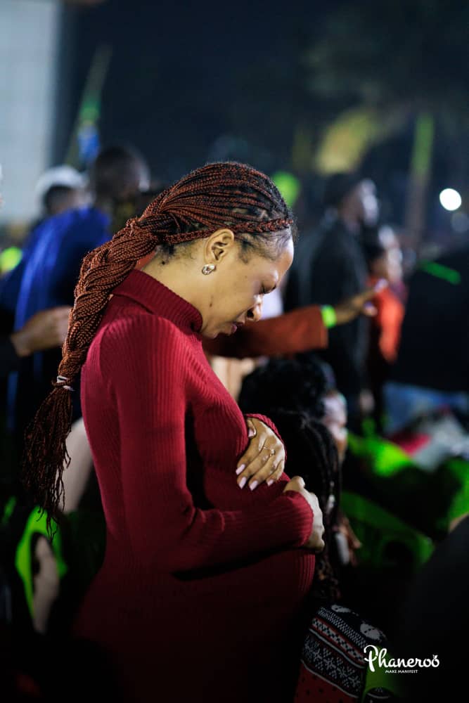 There is something about a woman who prays 🙌🙌🙌, her children can't be funny
#MyGreatPrice2024 Theme: IGNITING WOMEN TO PRAY
#Phaneroo
<a href="/lauragift24/">Mrs.KAi</a> 
<a href="/shillahshan/">Arinaitwe Shillah</a> 
@kansdero_ 
<a href="/visionarydhp256/">DHP🌎 THE EAGLE & LION 🇮🇱 🇺🇬</a> 
<a href="/KhanDuncan1/">Kabona || 𝒀𝒐𝒖𝒓 𝑺𝒉𝒐𝒆 𝑮𝒖𝒚</a> 
<a href="/DBeyendera/">The Daniel of God</a> 
<a href="/jovialindstorm/">Lindstorm</a> 
<a href="/Shivanlinda1/">Shivan .M. Alinda</a>