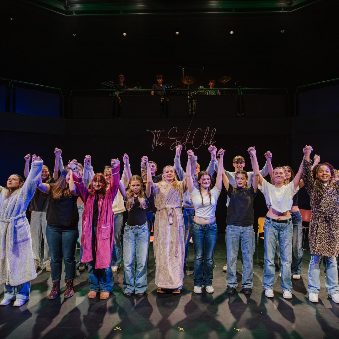 We were thrilled to host the National Theatre’s Connections festival in The Drum last week. 🎉 10 youth theatres & schools from the South West took part, and it was fantastic to see these young performers show their passion and creativity on stage. Well done to everyone involved!