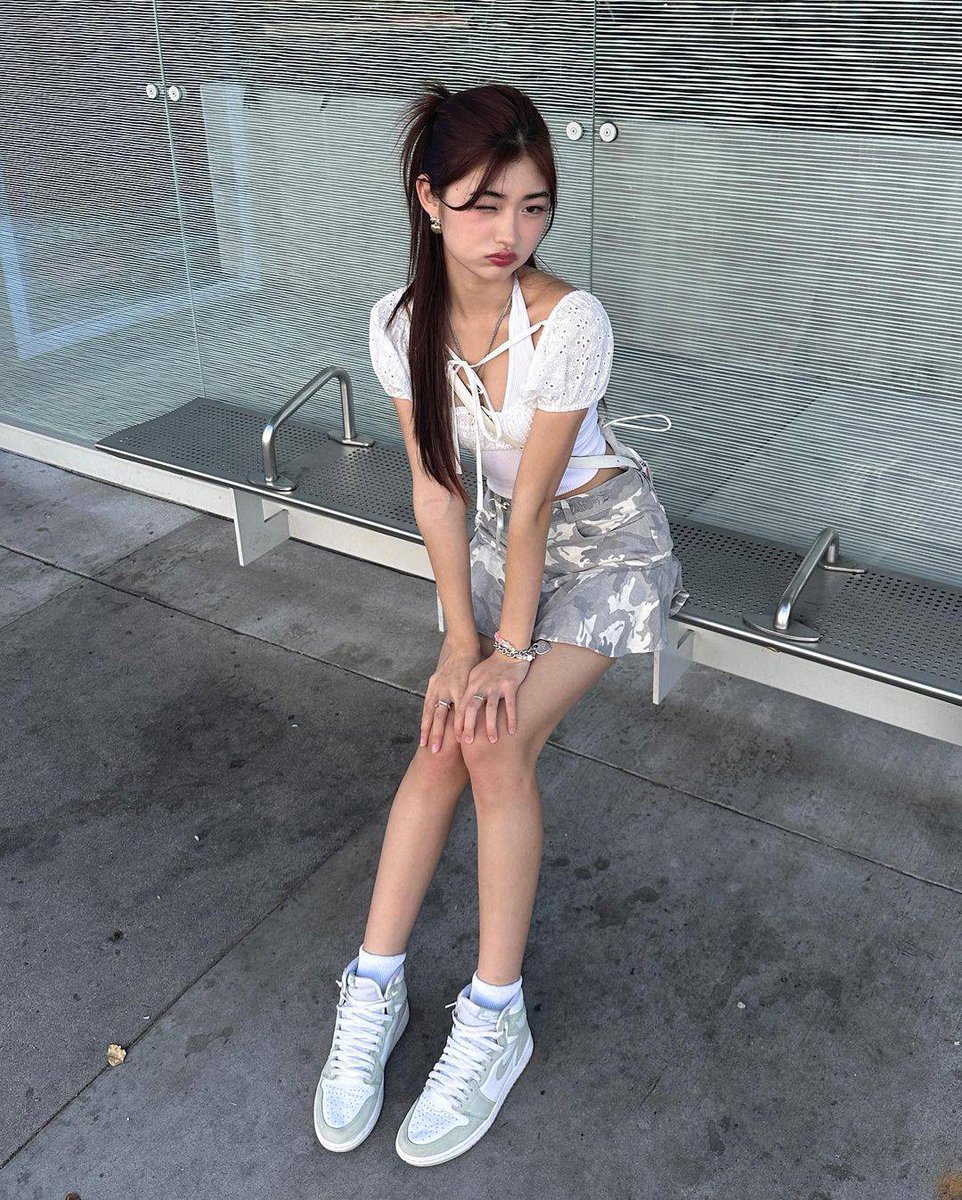 juliama_2's tweet photo. Hindi kita malilimutan #typebeat #fashionblog #good #fashionblogpost #like https://t.co/wELGYPawoD
