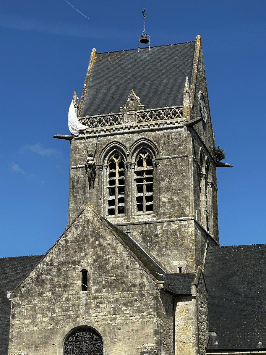 A year ago we were starting our family European holiday.  25th April last year we were baking Anzac cookies in Oma’s kitchen in NL.  Several farming friends in France hosted us and we were able to visit the Normandy beach landing sites.  Others had WW1 and 2 history nearby.
