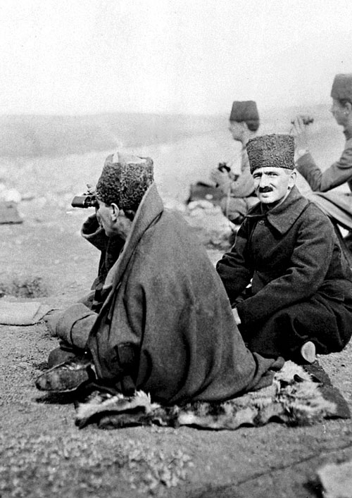 Çanakkale kara savaşlarının en önemli aşaması olan Arıburnu çıkarmasının 109.yılı Vatan toprağını düşmana teslim etmeyen Mustafa Kemal Atatürk ve tüm silah arkadaşlarını minnetle anıyorum Vatan size minnettar #25Nisan1915