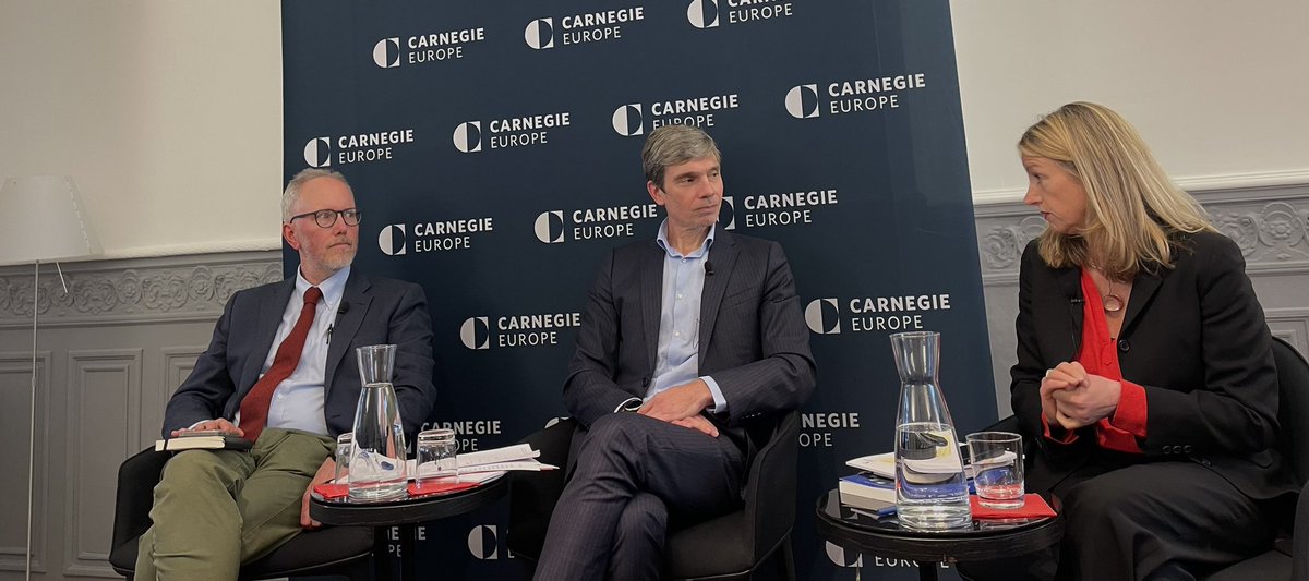 Fascinating discussion at @Carnegie_Europe on re-ordering of European order after #Russia’s war in #Ukraine and the emergence of a #Geoliberal Europe. Insightful perspectives on @YoungsRichard’s recent book w/@RosaBalfour @Ej_Europe