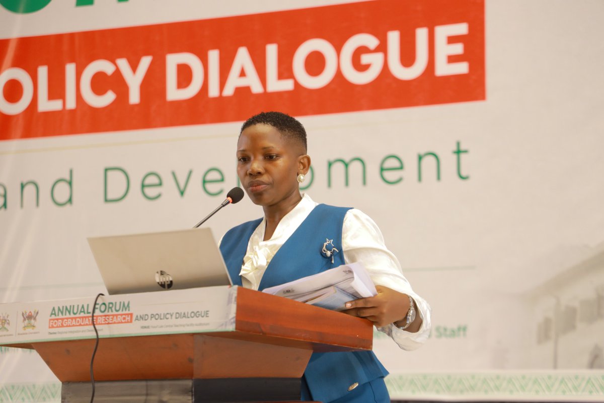 PhD fellows students President Ms Claire Cheremoi giving the welcoming remarks at the Annual Forum for Graduate research and policy dialogue taking place now at Mak CTF 2 Audotorium.
#MakGradDialogue