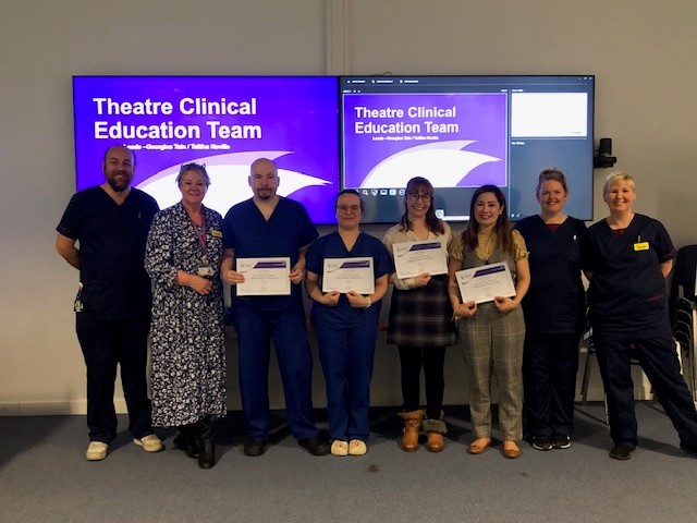 Head of Research Education @uhbtrust Teresa Melody was delighted to present certificates to our lovely Nurse colleagues who have successfully completed their anaesthetic course, at our Education Roadshow❤️ @teresamelody1 @RuthPearce18 @MargaretGarbet6489 @UHBPreceptee @UHBTherapy