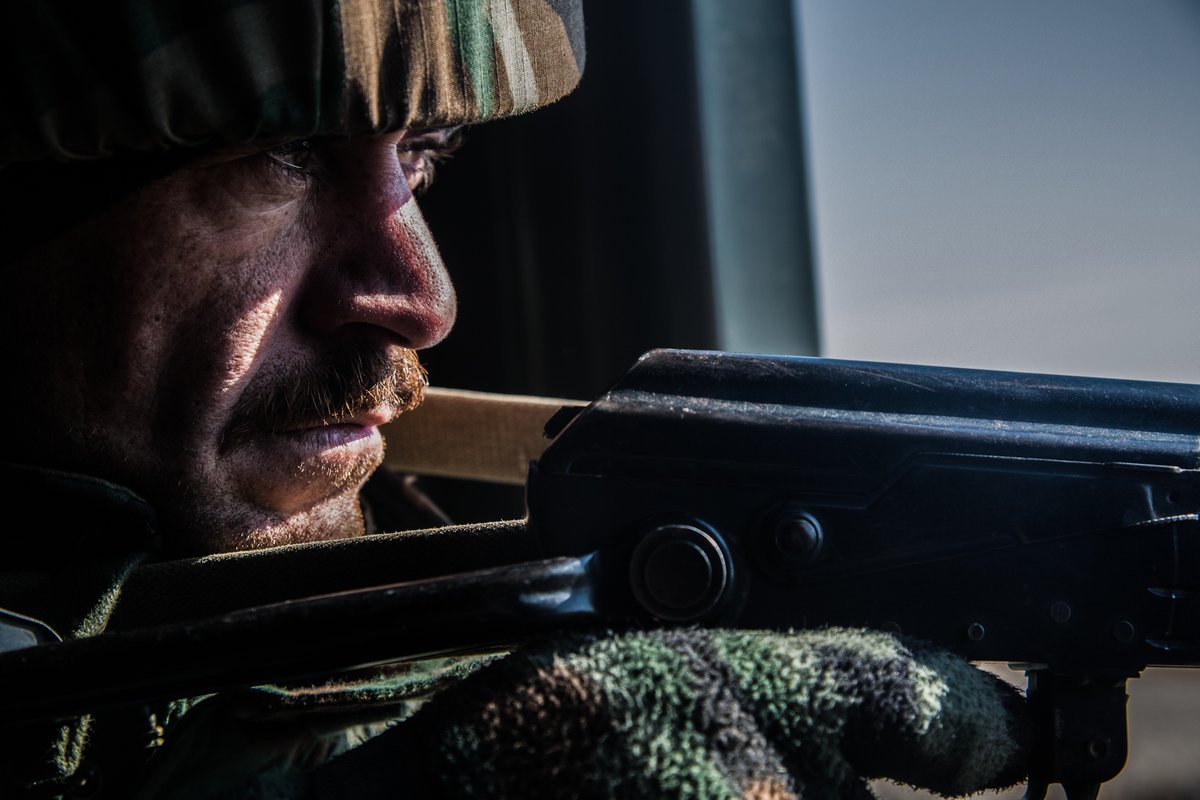 #ThrowbackThursday

Coalition soldiers advising Peshmerga as they conduct urban assault training. Coalition assistance to Iraqi Security Forces continues to contribute to the enduring defeat of Daesh in the region.

#OneMissionManyNations