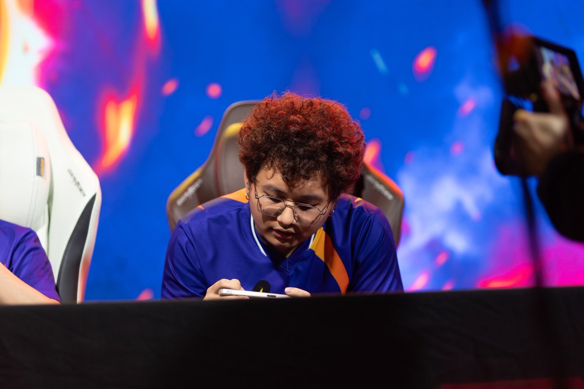 ACTEsportsClub's tweet photo. เมื่อห่างหายจากสนามแข่งมาเนิ่นนาน ได้เวลาซ้อมแข่งแบบเต็มคาราเบลไปเลยสิคร๊าฟ แอดมินจึงนำภาพบรรยากาศการซ้อมแข่งจริง !!

เอ๊ะ ว่าแต่ซุ่มซ้อมอย่างหนักขนาดนี้จะไปแข่งรายการอะไรนะ ? เตรียมรอประกาศได้เลยนะคร๊าฟ coming soon❗️

#ACT #ACTESPORTS #ESPORTS #ACTTeam #ACTESPORTSCLUB #ACTFORIT https://t.co/BvJGX5XOX9