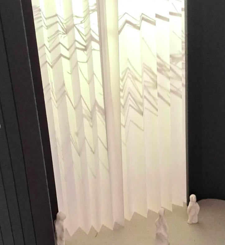 EareCepCordoba's tweet photo. Curso FORMAS SENSIBLES. ESCULTURAS Y MAQUETAS CON PAPEL. CEP Córdoba con Javier León Pérez en la EADO. https://t.co/JDNJ6r0xv8