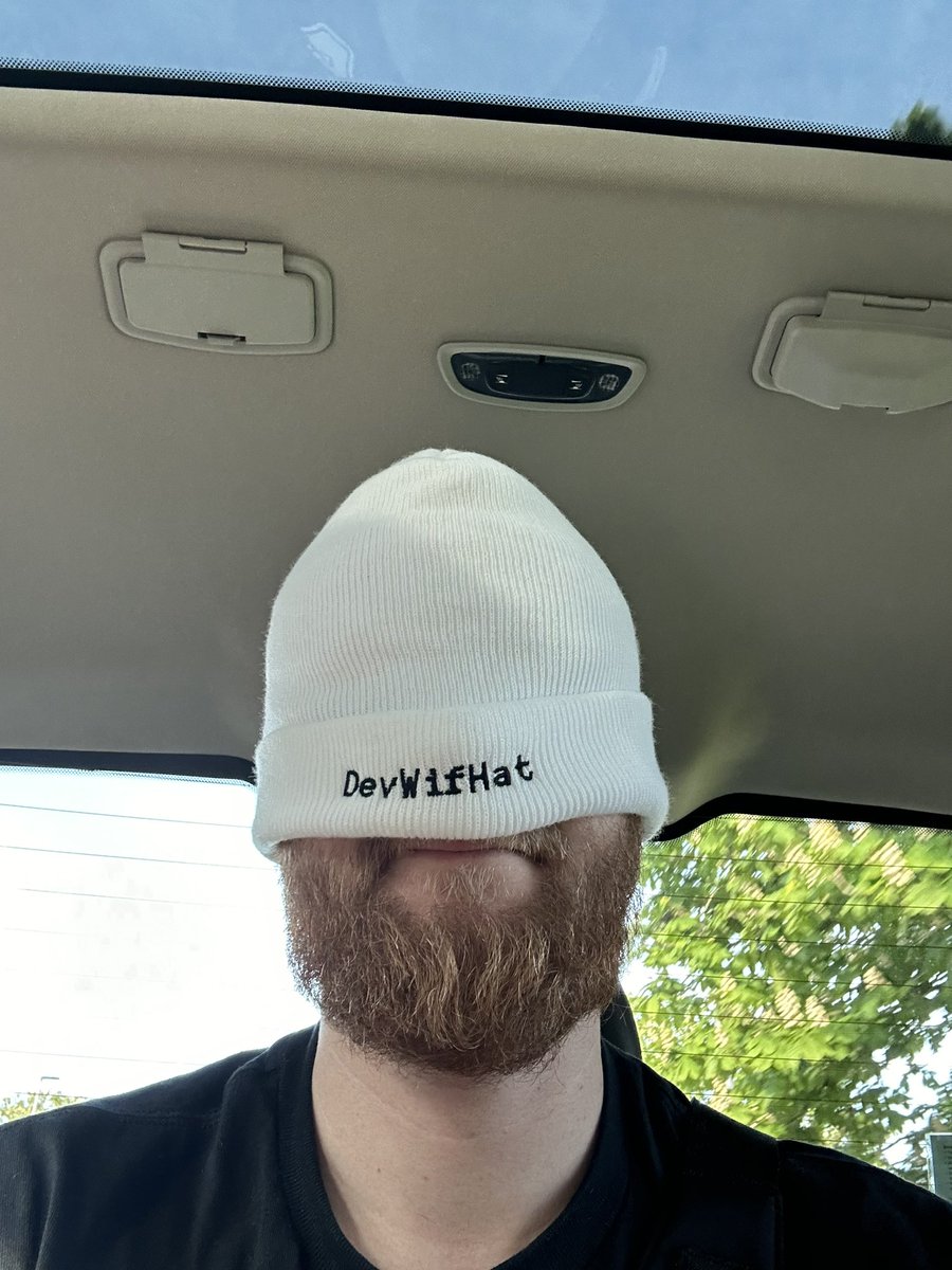 Back in the crispy cold UK.

No joggers or jumpers but the hat stays on 🫡