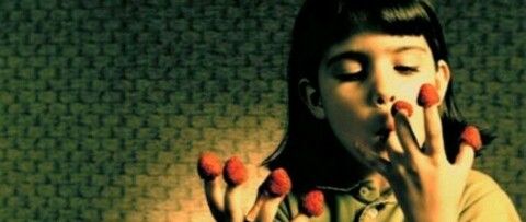 We discovered the 'simple everyday pleasures' of dipping her hand into a sack of grain, eating raspberries off her fingers and cracking the scorched sugar topping of a crème brûlée with a teaspoon #onthisday in 2001 when the delightful film Amelie was originally released