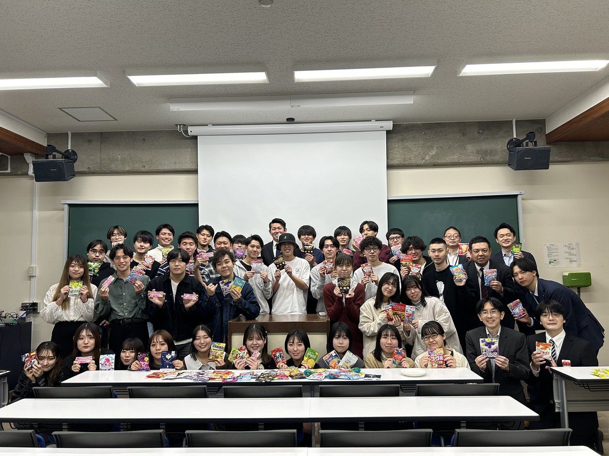 sammu_tanbo's tweet photo. 先日新たなゼミの活動として、株式会社京成ストア(本社:千葉県市川市)と連携した取り組みが始まりました！
大学近隣の京成国府台駅前の地域活性化を目指して、「リブレキッチン国府台駅前店」の売り場を共同で構築する取り組みを実施していきます✨ https://t.co/j3TedrE4VR