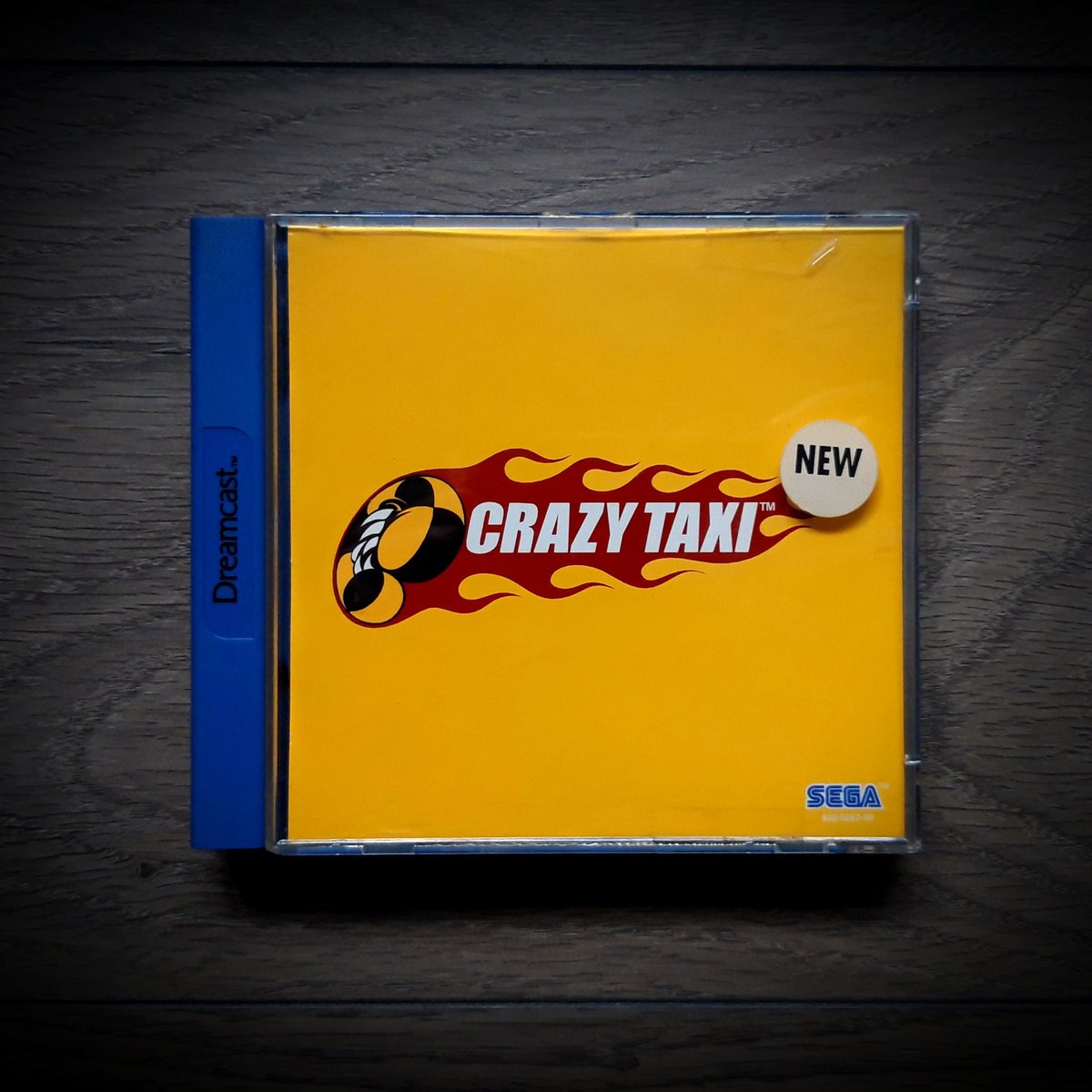 #Dreamcast was home to several groundbreaking games, all with unique style, engaging gameplay, excellent characters & that oh so #SEGA charm, but with such classics as #Shenmue, Jet Set or #Sonic Adventure, its difficult to pick a favourite, would you agree? We chose #CrazyTaxi