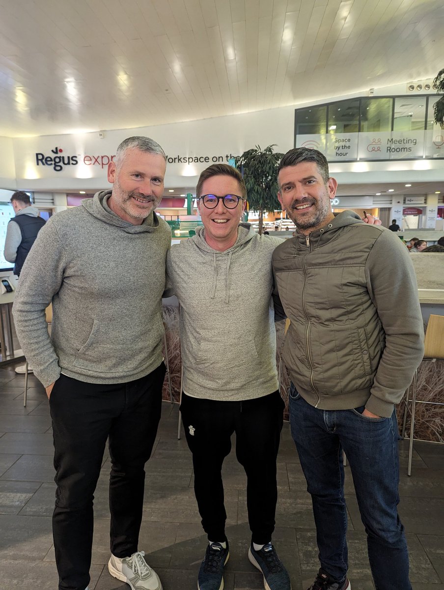 Bumped into a couple of #saintsfc legends in Cobham services. My favourite Kelvin memories were beating Leeds away and winning at Wembley so that has to be a sign right? Right?!